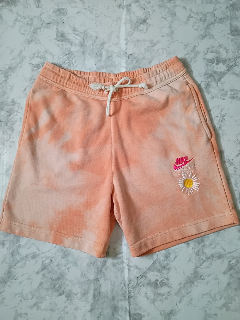 Nike Men's Peach Tie-Dye Daisy Logo Shorts